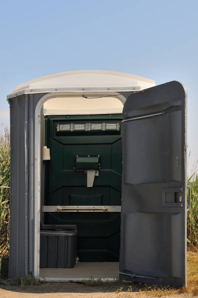 Best Portable toilet rental cost  in Rapid Valley, SD
